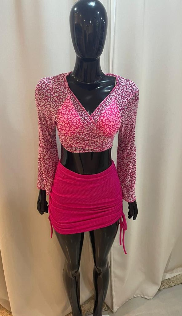 Cropped Tule