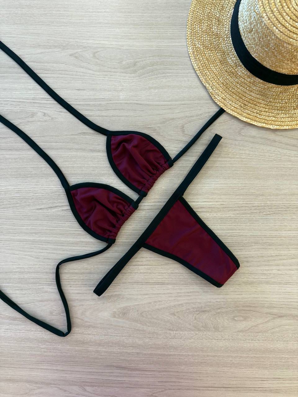 Biquíni Fita Bordô com Preto
