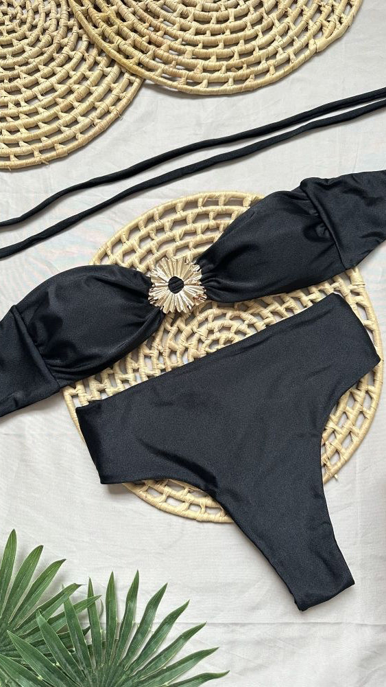 Biquíni Flor Hot Pant