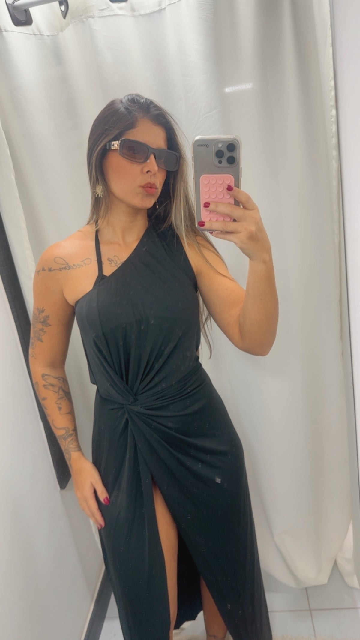 Vestido Nó Um Lado